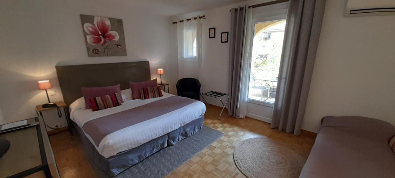 Le Fabian Des Baux Hotel Стая снимка