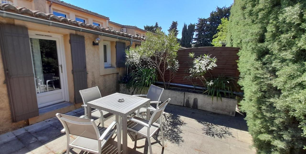 Le Fabian Des Baux Hotel Екстериор снимка