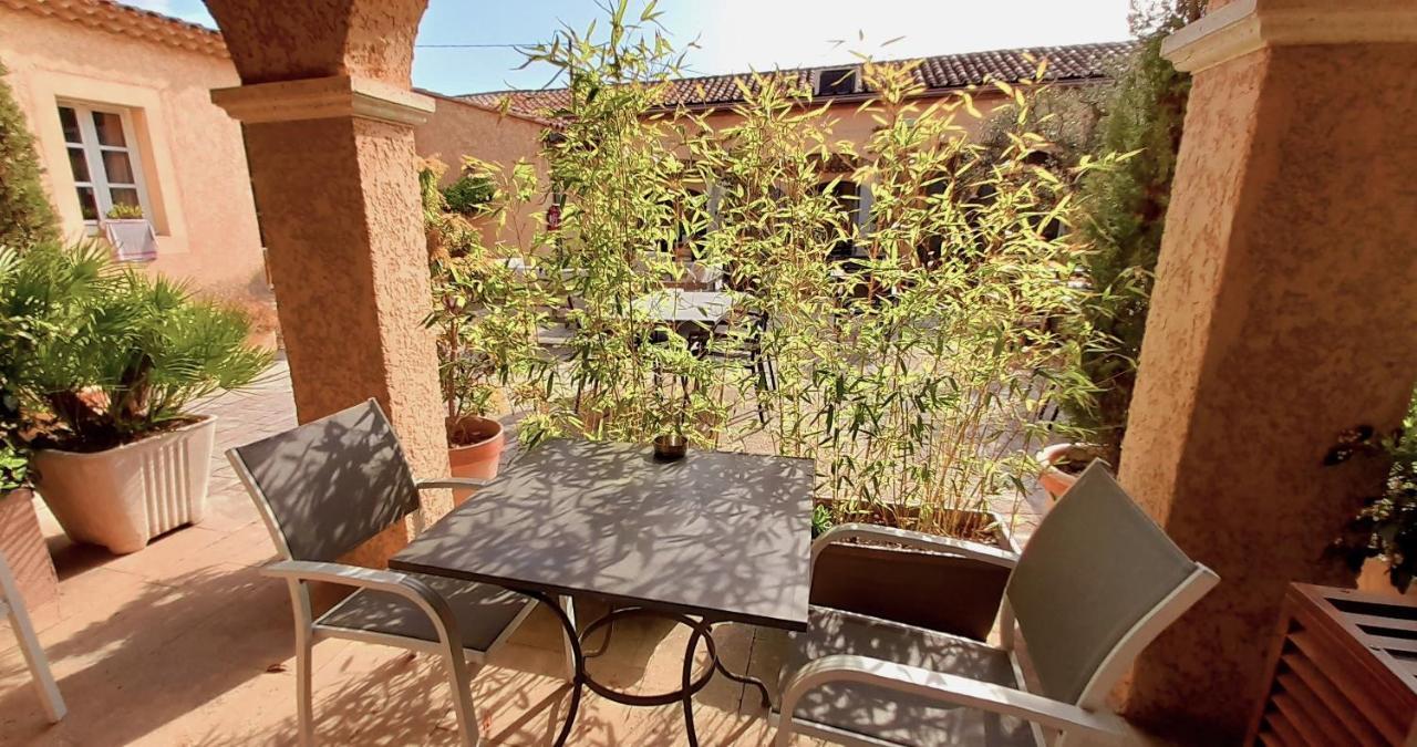 Le Fabian Des Baux Hotel Екстериор снимка