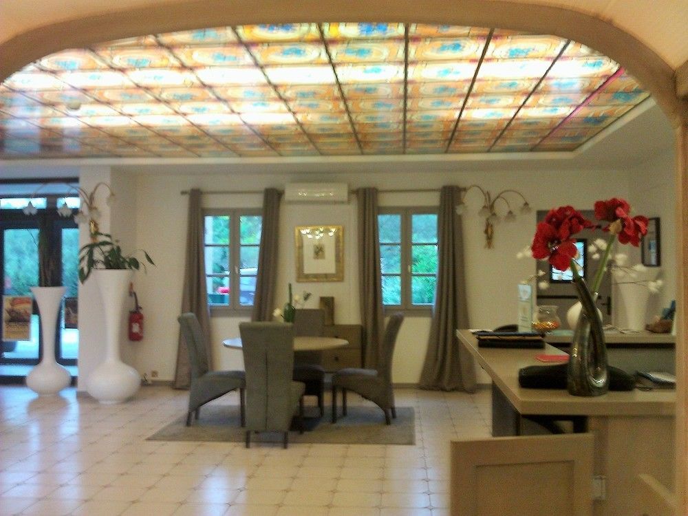 Le Fabian Des Baux Hotel Екстериор снимка