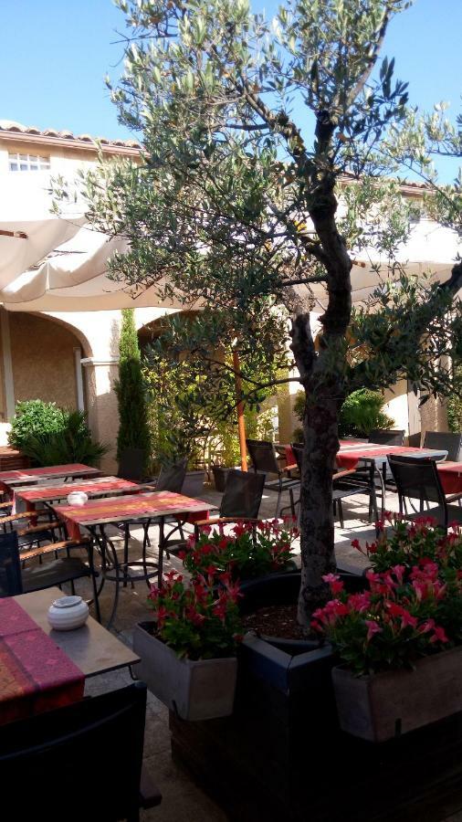 Le Fabian Des Baux Hotel Екстериор снимка